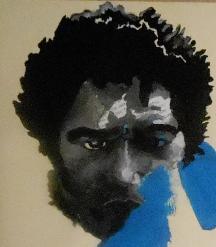 Portrait à la gouache, aux traits délibérément grossiers. Il représente un visage incomplet, traversé par une masse bleu roi, dont la partie inférieure est plongée dans l'obscurité. Le font disparait pour laisser entrevoir par endroits des fragments de texte.