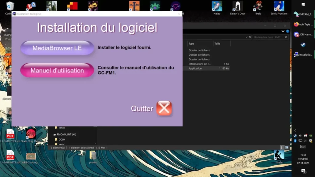 un splash d'installer : le fond est VIOLET, les boutons tout arrondis avec un effet de brillance sont rose et mauve respectivement